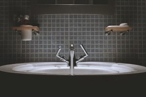 Rivestimento bagno quali sono le pavimentazioni migliori e come sceglierle
