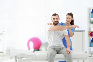 Cosa s'impara in un corso per fisioterapisti