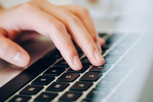 Esiste il galateo delle email?