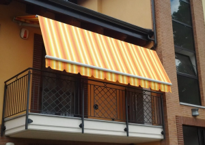 Acquisto e installazione di tendaggi da esterno a Torino
